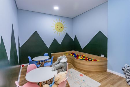 Apartamento à venda com 33m², 2 quartos e sem vaga Apartamento à venda com 33m², 2 quartos e sem vagaBrinquedoteca