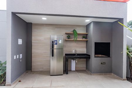 Apartamento à venda com 33m², 2 quartos e sem vaga Apartamento à venda com 33m², 2 quartos e sem vagaÁrea comum - Churrasqueira