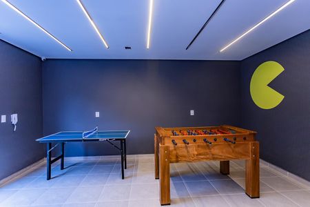 Apartamento à venda com 33m², 2 quartos e sem vaga Apartamento à venda com 33m², 2 quartos e sem vagaSala de Jogos