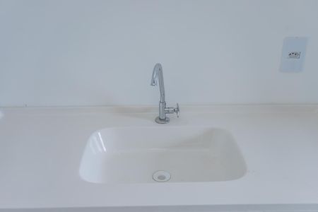 Apartamento à venda com 33m², 2 quartos e sem vaga Apartamento à venda com 33m², 2 quartos e sem vagaSala e cozinha