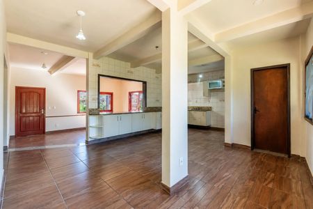 Cozinha de casa para alugar com 4 quartos, 200m² em Passo das Pedras, Porto Alegre