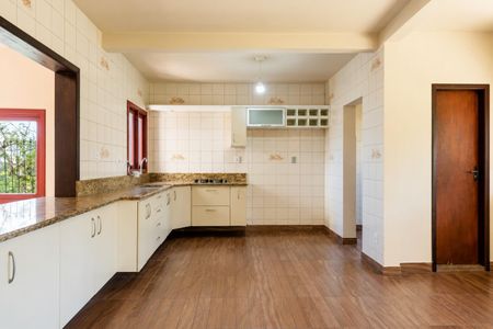 Cozinha de casa para alugar com 4 quartos, 200m² em Passo das Pedras, Porto Alegre