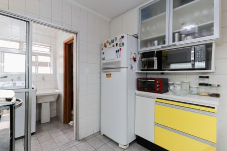 Cozinha de apartamento à venda com 3 quartos, 90m² em Chora Menino, São Paulo