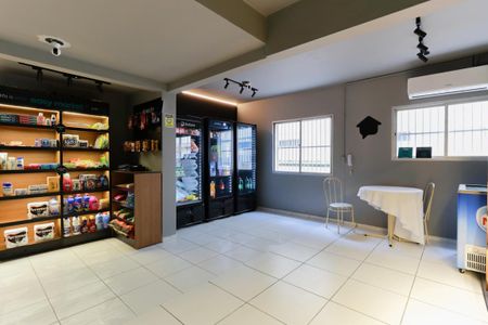 Apartamento para alugar com 90m², 3 quartos e 1 vaga Apartamento para alugar com 90m², 3 quartos e 1 vagaÁrea comum - Mini-mercado