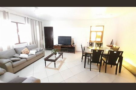 Casa à venda com 3 quartos, 176m² em Jardim Ubirajara, São Paulo
