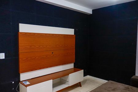 sala de apartamento para alugar com 2 quartos, 48m² em Quitaúna, Osasco
