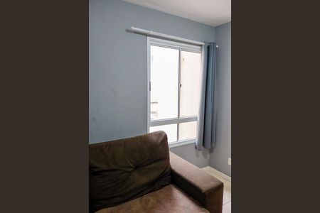 sala de apartamento para alugar com 2 quartos, 48m² em Quitaúna, Osasco