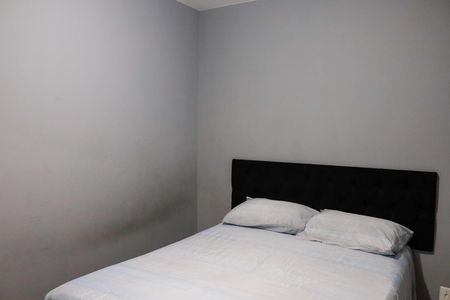 Quarto 2 de apartamento para alugar com 2 quartos, 48m² em Quitaúna, Osasco