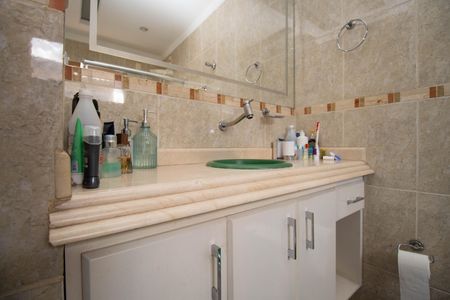 Casa para alugar com 300m², 4 quartos e 4 vagas Casa para alugar com 300m², 4 quartos e 4 vagasBanheiro da Suíte Master 2