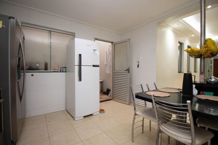Casa para alugar com 300m², 4 quartos e 4 vagas Casa para alugar com 300m², 4 quartos e 4 vagasCozinha