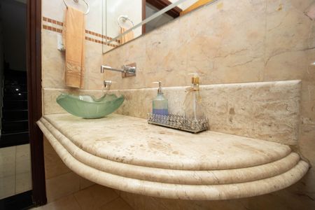 Casa para alugar com 300m², 4 quartos e 4 vagas Casa para alugar com 300m², 4 quartos e 4 vagasLavabo