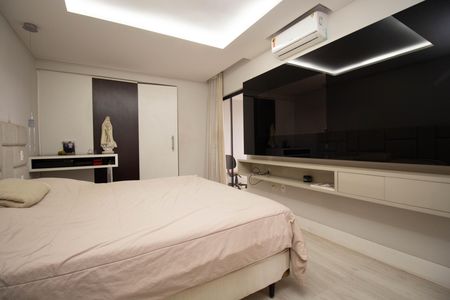 Casa para alugar com 300m², 4 quartos e 4 vagas Casa para alugar com 300m², 4 quartos e 4 vagasSuíte Master 1