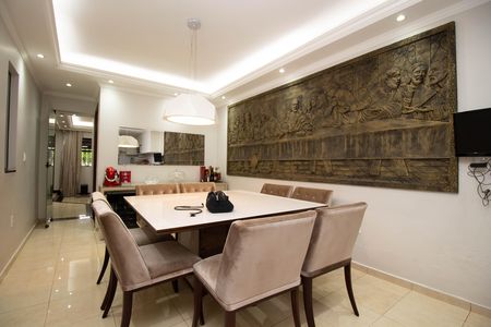 Casa para alugar com 300m², 4 quartos e 4 vagas Casa para alugar com 300m², 4 quartos e 4 vagasSala 2