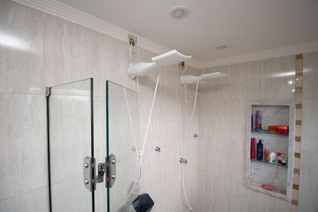 Casa para alugar com 300m², 4 quartos e 4 vagas Casa para alugar com 300m², 4 quartos e 4 vagasBanheiro da Suíte Master 1