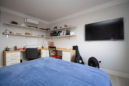 Casa para alugar com 300m², 4 quartos e 4 vagas Casa para alugar com 300m², 4 quartos e 4 vagasSuíte Master 2