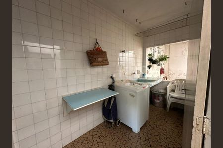 Casa à venda com 1 quarto, 196m² em Campo Grande, São Paulo