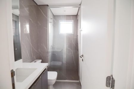 Apartamento à venda com 98m², 3 quartos e 2 vagasBanheiro da Suíte
