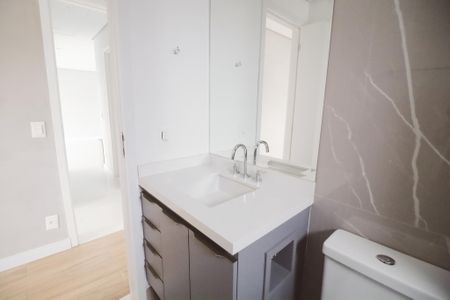 Apartamento à venda com 98m², 3 quartos e 2 vagasBanheiro da Suíte