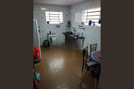 Casa à venda com 3 quartos, 90m² em Vila Paulista, São Paulo