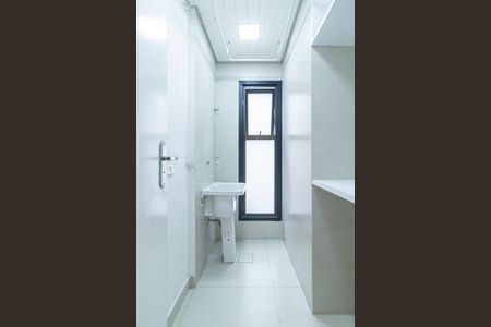 Área de Serviço de apartamento à venda com 2 quartos, 150m² em Chácara Itaim, São Paulo