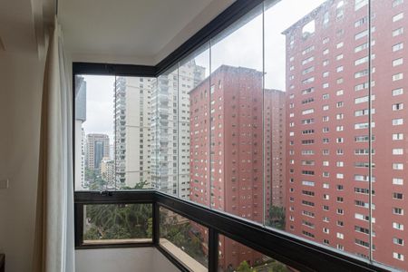 Varanda de apartamento à venda com 2 quartos, 150m² em Chácara Itaim, São Paulo