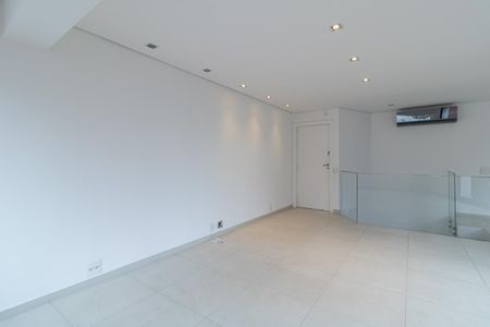 Apartamento à venda com 150m², 2 quartos e 2 vagas Apartamento à venda com 150m², 2 quartos e 2 vagasSala piso superior