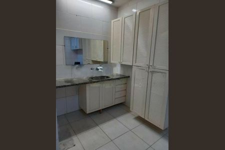 Casa à venda com 170m², 3 quartos e 2 vagas