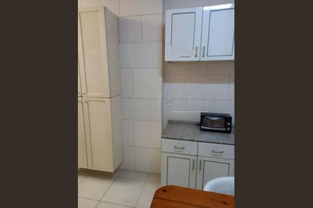 Casa à venda com 170m², 3 quartos e 2 vagas