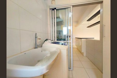 Apartamento à venda com 1 quarto, 53m² em Vila Alexandria, São Paulo