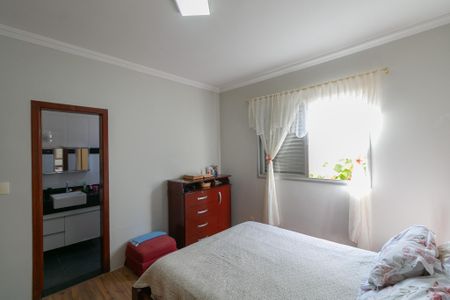 Casa à venda com 203m², 3 quartos e 7 vagas