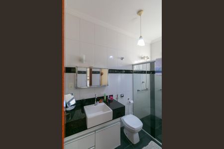 Casa à venda com 203m², 3 quartos e 7 vagas