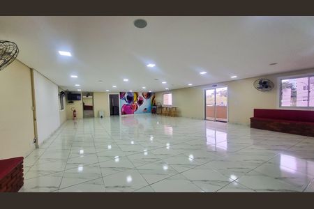 Apartamento à venda com 47m², 2 quartos e 1 vaga Apartamento à venda com 47m², 2 quartos e 1 vagaÁrea comum - Salão de festas