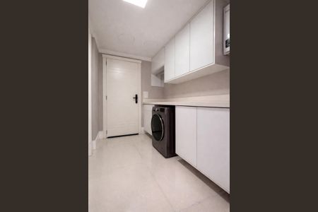 Área de Serviço de apartamento para alugar com 3 quartos, 147m² em Rio Branco, Porto Alegre