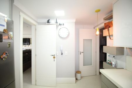 Cozinha de apartamento para alugar com 3 quartos, 147m² em Rio Branco, Porto Alegre