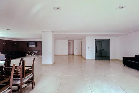 Apartamento à venda com 186m², 4 quartos e 3 vagasÁrea comum - Salão de festas