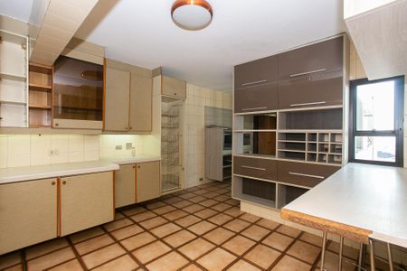 Apartamento à venda com 186m², 4 quartos e 3 vagasCozinha