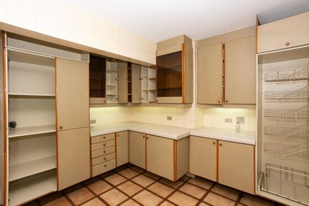 Apartamento à venda com 186m², 4 quartos e 3 vagasCozinha