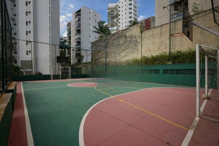Apartamento à venda com 235m², 3 quartos e 3 vagas