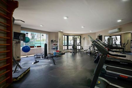 Apartamento à venda com 235m², 3 quartos e 3 vagas