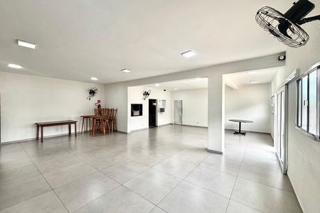Apartamento à venda com 50m², 2 quartos e 1 vaga Apartamento à venda com 50m², 2 quartos e 1 vagaÁrea comum - Salão de festas
