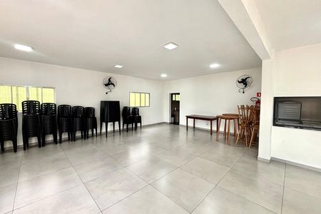 Apartamento à venda com 50m², 2 quartos e 1 vaga Apartamento à venda com 50m², 2 quartos e 1 vagaÁrea comum - Salão de festas
