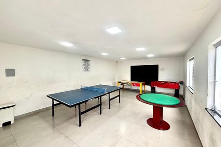 Apartamento à venda com 50m², 2 quartos e 1 vaga Apartamento à venda com 50m², 2 quartos e 1 vagaSalão de jogos