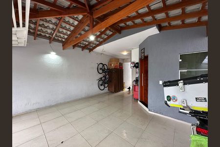 Casa para alugar com 189m², 3 quartos e 2 vagas Casa para alugar com 189m², 3 quartos e 2 vagasGaragem