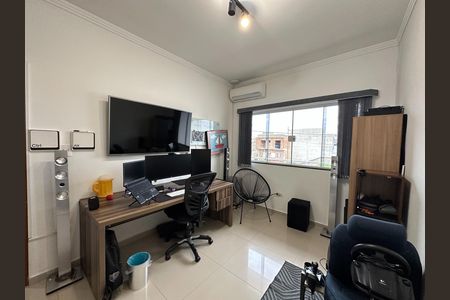 Casa para alugar com 189m², 3 quartos e 2 vagas Casa para alugar com 189m², 3 quartos e 2 vagasQuarto 1