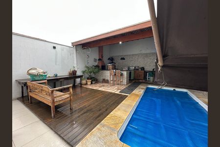 Casa para alugar com 189m², 3 quartos e 2 vagas Casa para alugar com 189m², 3 quartos e 2 vagasÁrea externa