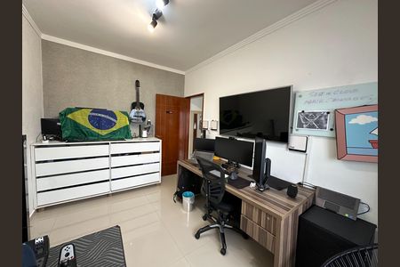 Casa para alugar com 189m², 3 quartos e 2 vagas Casa para alugar com 189m², 3 quartos e 2 vagasQuarto 1
