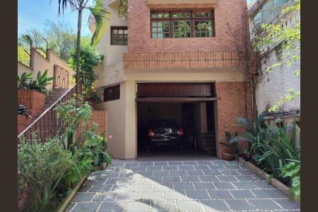 Área externa de casa à venda com 3 quartos, 187m² em Vila Mariana, São Paulo