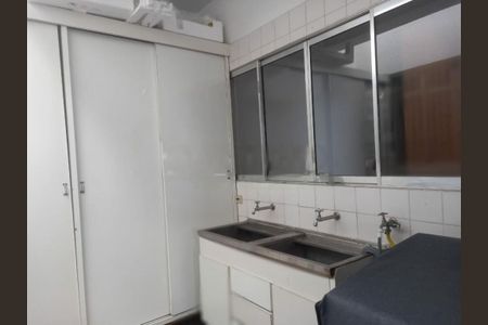 Casa à venda com 2 quartos, 225m² em Vila Cordeiro, São Paulo