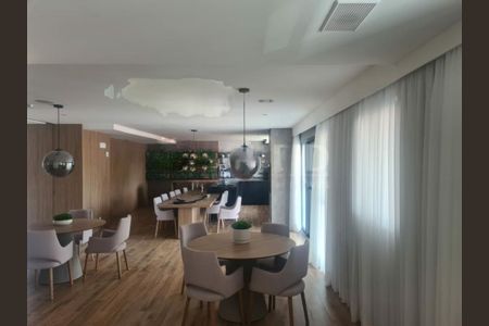 Apartamento à venda com 61m², 2 quartos e 1 vaga