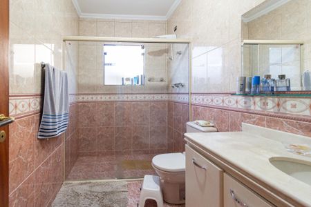 Casa à venda com 497m², 5 quartos e 5 vagasBanheiro da Suíte 5